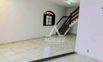 Imagem 3: Casa à venda por R$ 650.000,00 - Centro - Macaé/RJ