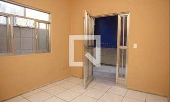 Imagem 4: Casa para Aluguel - Centro, 1 Quarto, 53 m2