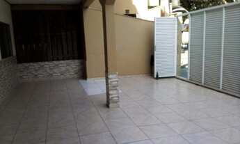 Imagem 2: Casa para Locação em Serra, Jacaraípe, 3 dormitórios, 1 banheiro, 2 vagas