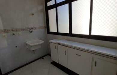 Imagem 4: Apartamento para aluguel e venda com 262 metros quadrados com 4 quartos