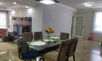 Imagem 3: Apartamento para venda tem 177 m2 com 4 quartos sendo uma suíte - Centro - Curitiba - PR