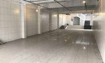 Imagem 2: Prédio comercial próximo ao metrô tatuapé