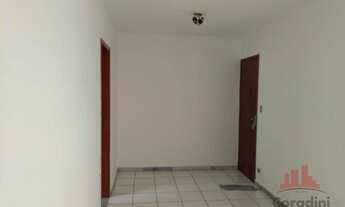 Imagem 3: Apartamento com 3 dormitórios à venda, 76 m² por R$ 250.000,00 - Vila Jones - Americana/SP