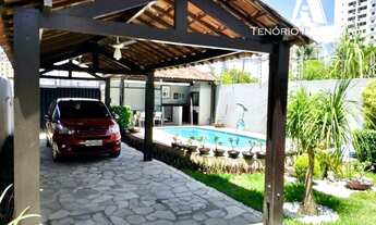 Imagem: Casa mobiliada para aluguel com com 5 quartos