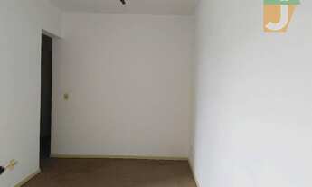 Imagem 7: Apartamento com 2 dormitórios para alugar, 66 m² por R$ 1.303,80/mês - Uberaba - Curitiba