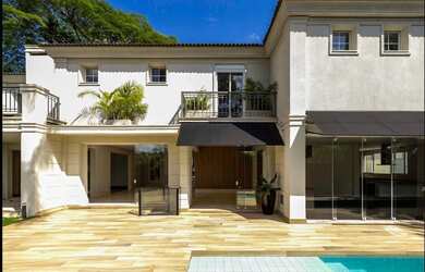 Imagem 2: Magnifica casa em condomínio fechado no Alto da Boa Vista!