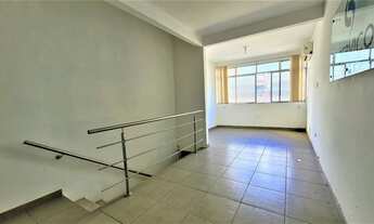 Imagem 3: Casa para venda possui 90 metros quadrados com 2 quartos em Centro - Niterói - RJ