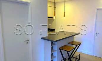 Imagem 2: Flat reformado com quarto, sala, cozinha e banheiro, 41m² com varanda em Moema. Sem burocr