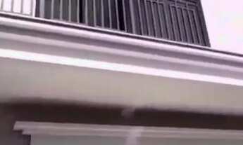 Imagem 4: SOBRADO NOVO NO MERCÊS COM 3 VAGAS