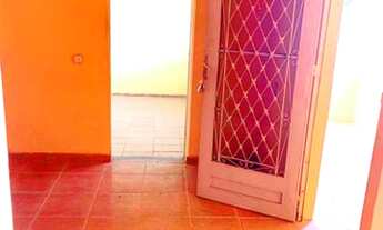 Imagem 3: Bento Ribeiro R$130mil Casa vazia sala 2quartos com quintal