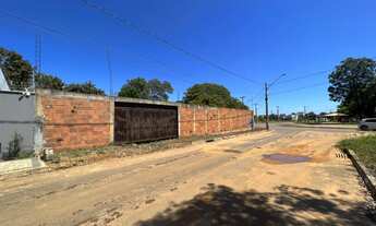 Imagem 3: Lote Todo Murado na 505 Sul de Esquina