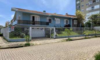 Imagem 2: PORTO ALEGRE - Casa Padrão - Jardim Lindóia