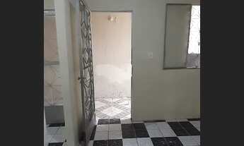 Imagem 2: IMOBILIÁRIA VALENTE´S ALUGA EM BANGU: CASA DE VILA - NO RIO DA PRATA DE BANGU