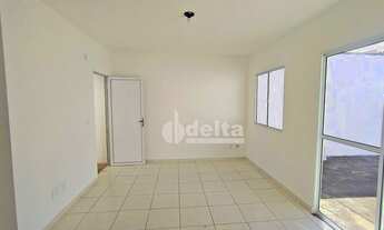 Imagem 4: Casa com 2 dormitórios para alugar, 107 m² por R$ 1.050,00/mês - Jardim Califórnia - Uberl