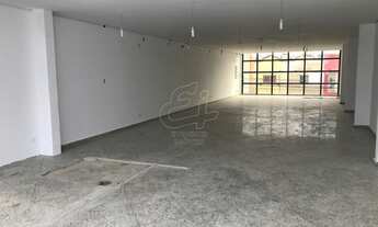 Imagem 4: Prédio comercial próximo ao metrô tatuapé