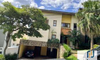 Imagem: Casa linda à venda no Residencial Alphaville