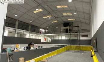 Imagem: Galpão à venda, 650 m² por R$ 4.200.000,00