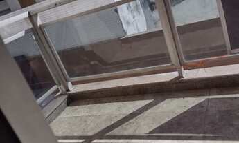 Imagem 3: Prédio imponente, varandão, salão 4 qtos com 3 vagas