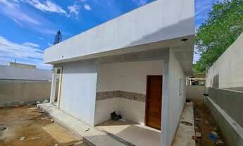 Imagem 1: Casa para Venda em Araruama, Coqueiral, 2 dormitórios, 1 suíte, 1 banheiro, 2 vagas