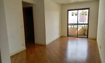 Imagem 4: Apartamento reformado com 02 dormitórios sendo 01 suíte e todos com armários