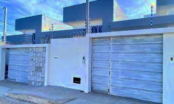 Imagem: Casa a venda com 2 quartos em Parnamirim