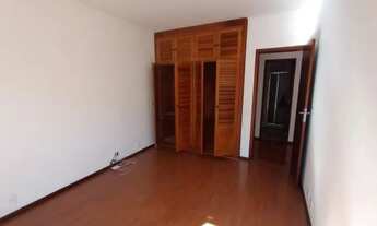 Imagem 7: Amplo apartamento de 3 quartos, ensolarado, próximo ao centro, prédio com elevador e garag