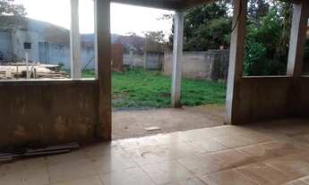 Imagem 6: Casa no Bairro de Agua limpa, em frente a lagoa, 3 quartos, salas amplas, linda construção