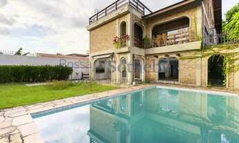 Imagem: Casa em localização privilegiada na Vila