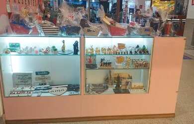 Imagem 4: Quiosque de presentes e variedade repasso