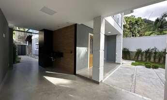 Imagem 4: Casa com 3 dormitórios à venda, 165 m² por R$ 1.550.000,00 - Comary - Teresópolis/RJ