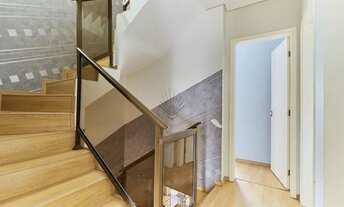 Imagem: Lindo sobrado triplex 260m², arejado, espaçoso