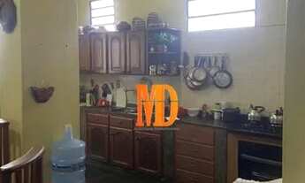 Imagem 2: Casa toda documentada no Japiim-5 quartos prox a ufam