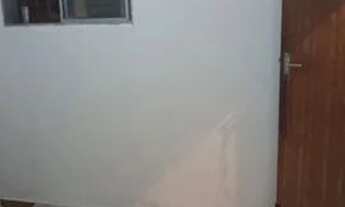 Imagem 4: Aluga-se kitnet, falar somente pelo zap