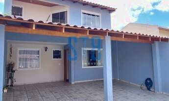 Imagem 4: Bem localizado sobrado para locação, com 4 quartos, em condomínio fechado, Orleans. Espaço