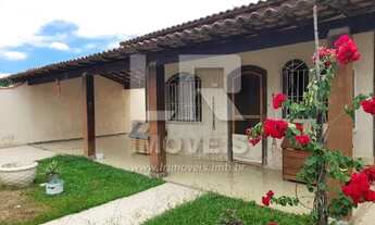 Imagem: Casa ampla com 2 quartos, piscina e churrasqueira