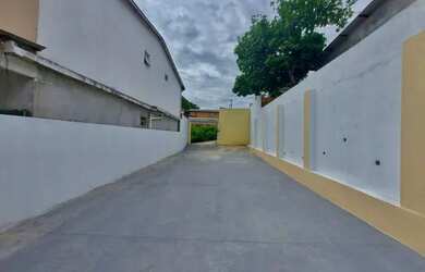 Imagem 4: Casa para venda tem 227 metros quadrados com 2 quartos em Colônia Santo Antônio - Manaus