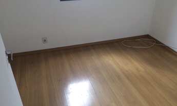 Imagem 4: Apartamento com 2 dormitórios ( 1 suíte) e 1 vaga de garagem. Fácil acesso ao Metrô