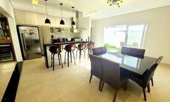 Imagem 6: Casa em Condomínio para Venda em Taubaté, Residencial Ouroville, 3 dormitórios, 3 suítes