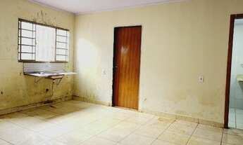 Imagem 6: Casa em Via Comercial, de Frente ao Batista