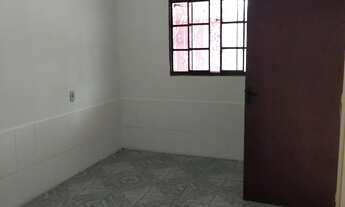 Imagem: Alugo R$ 680,00 lt br gt Máximo 3 pessoas