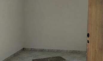 Imagem 4: ALUGUEL CASA COM GARAGEM INDEPENDENTE