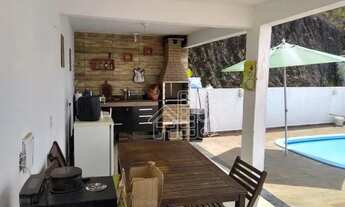 Imagem: Casa com 4 quartos à venda, 200 m² por