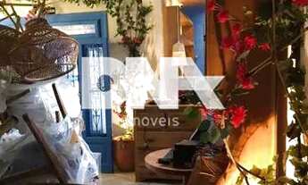 Imagem: Casa de rua - / Residencial / Ipanema