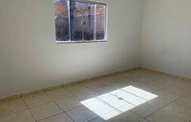 Imagem 6: ALUGO - CASA EM AP. DE GOIÂNIA - 700,00