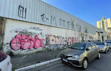 Imagem 2: Galpão comercial com 1.376 m² por 37 mil / Mensal