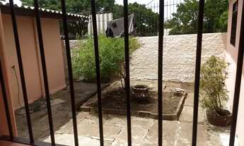 Imagem 4: Duas casas juntas para locacão