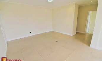 Imagem 3: APARTAMENTO DE 3 TRES QUARTOS NO BAIRRO CENTRO EM FLORIANÓPOLIS