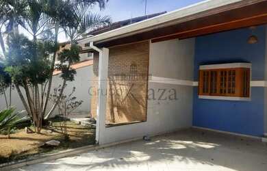 Imagem 4: Casa para venda tem 135 metros quadrados com 2 quartos em Jardim Terras de São João - Jaca