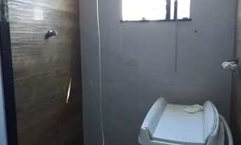 Imagem 7: Casa geminada, independente, com entrada individual, em meio lote c/ 180m2 - B. Europa - C