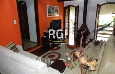 Imagem 2: Casa para Venda - 251.01m², 3 dormitórios, sendo 2 suites, 3 vagas - Jardim Lindóia